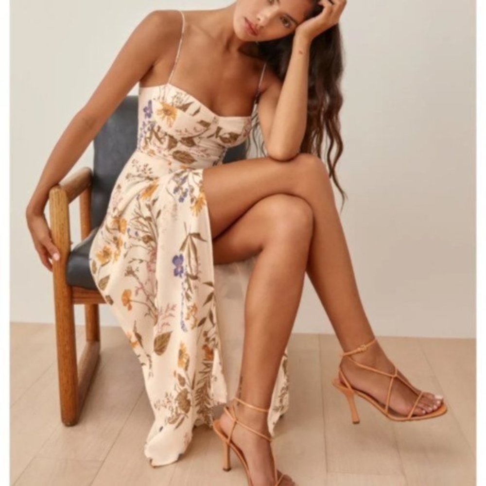 🟧 🟨 NWOT Reformation Kourtney Dress - Frolic